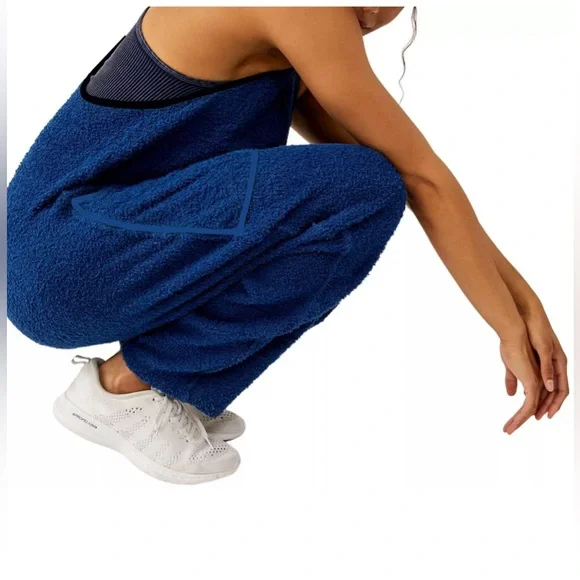 FP Movement Women's Hot Shot Cuddle Up Onesie NWT - Picture 8 of 9